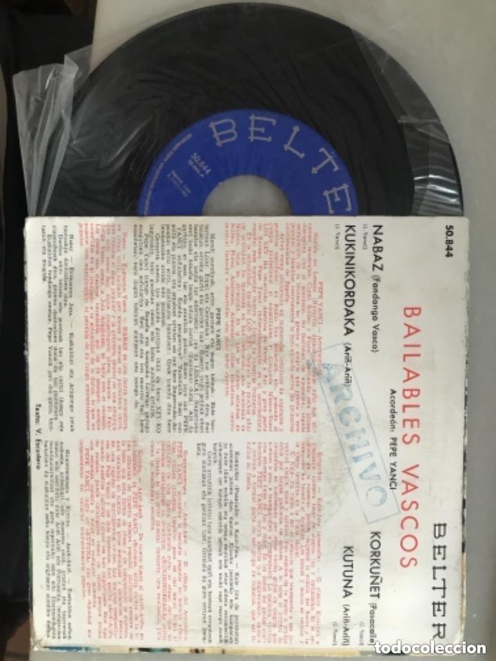 Discos de vinilo: Single Bailables vascos. Belter. Popular Euskadi - Foto 2