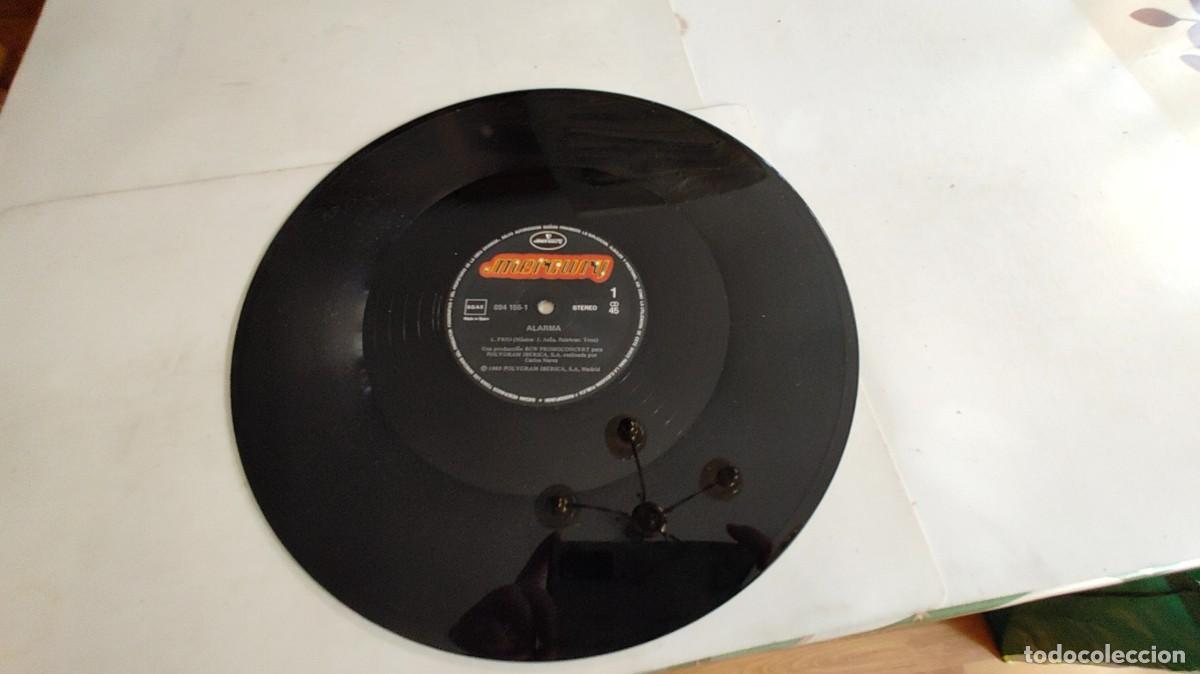 Discos de vinilo: ALARMA-MAXI FRIO-SIN PORTADA - Foto 1