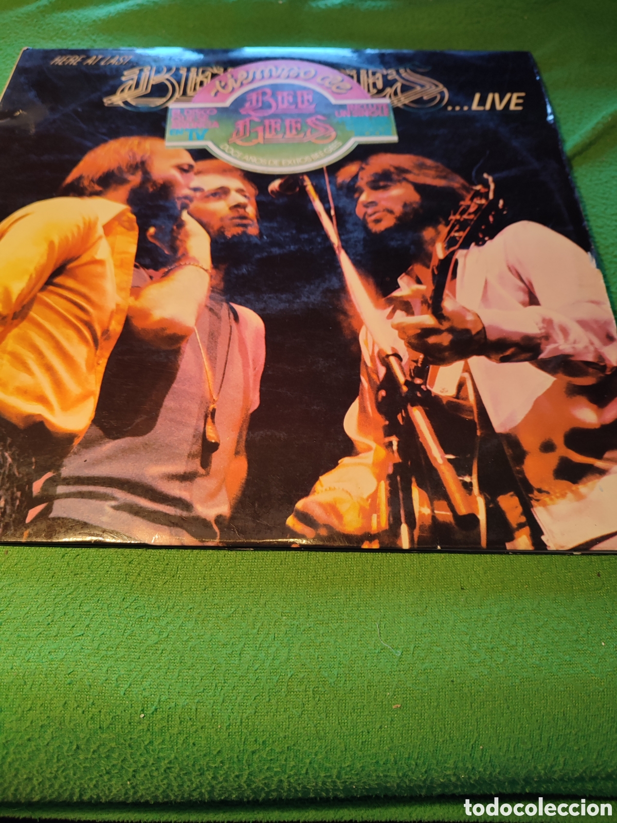 Discos de vinilo: Bee Gees - Here at last ...live - Foto 1