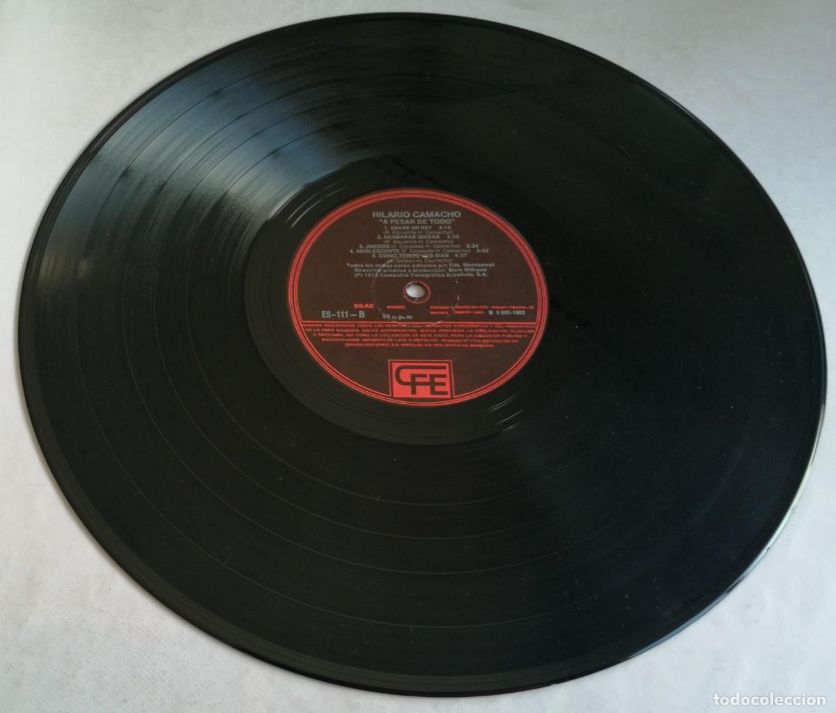 Discos de vinilo: Hilario Camacho, A Pesar De Todo, CFE ES-111 - Foto 4