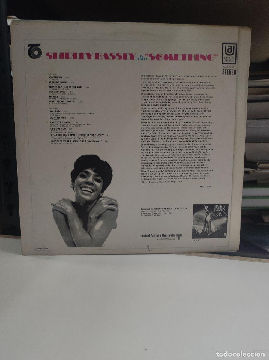 Discos de vinilo: Shirley Bassey &ndash; Is Really &rdquo;Something&rdquo; - Foto 2