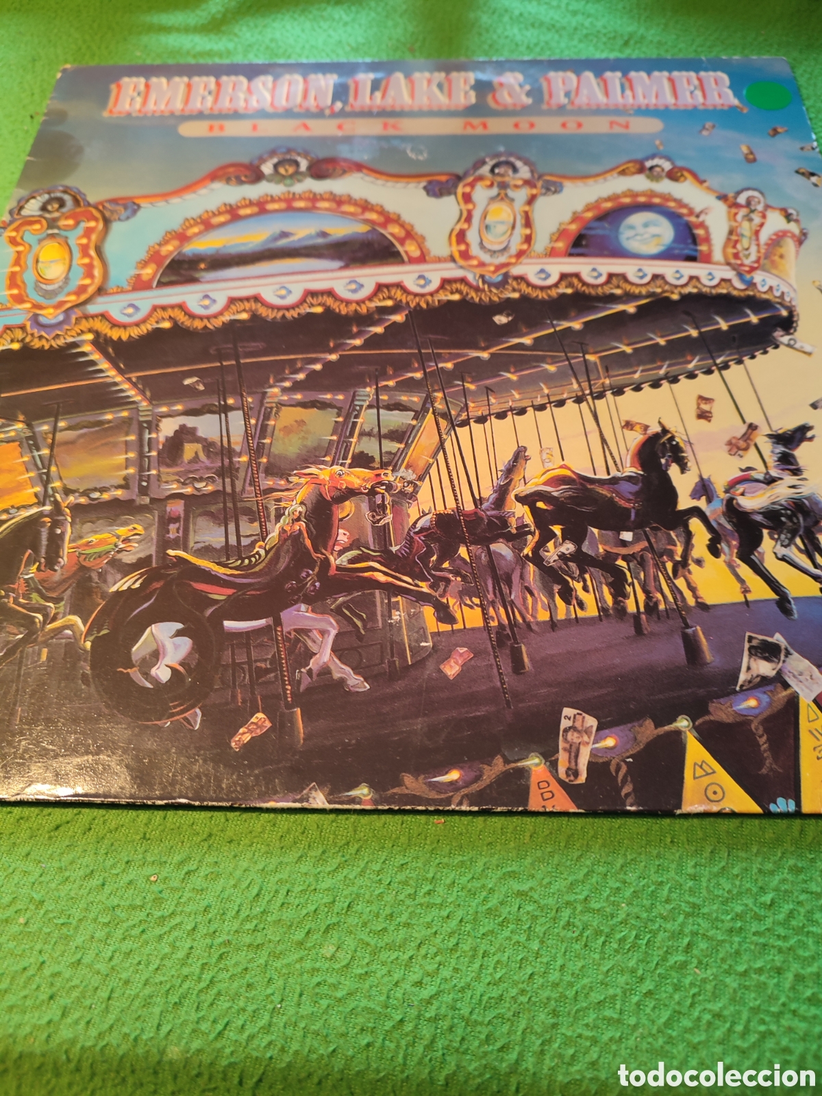 Discos de vinilo: Emerson, Lake & Palmer - Black Moon - Foto 1
