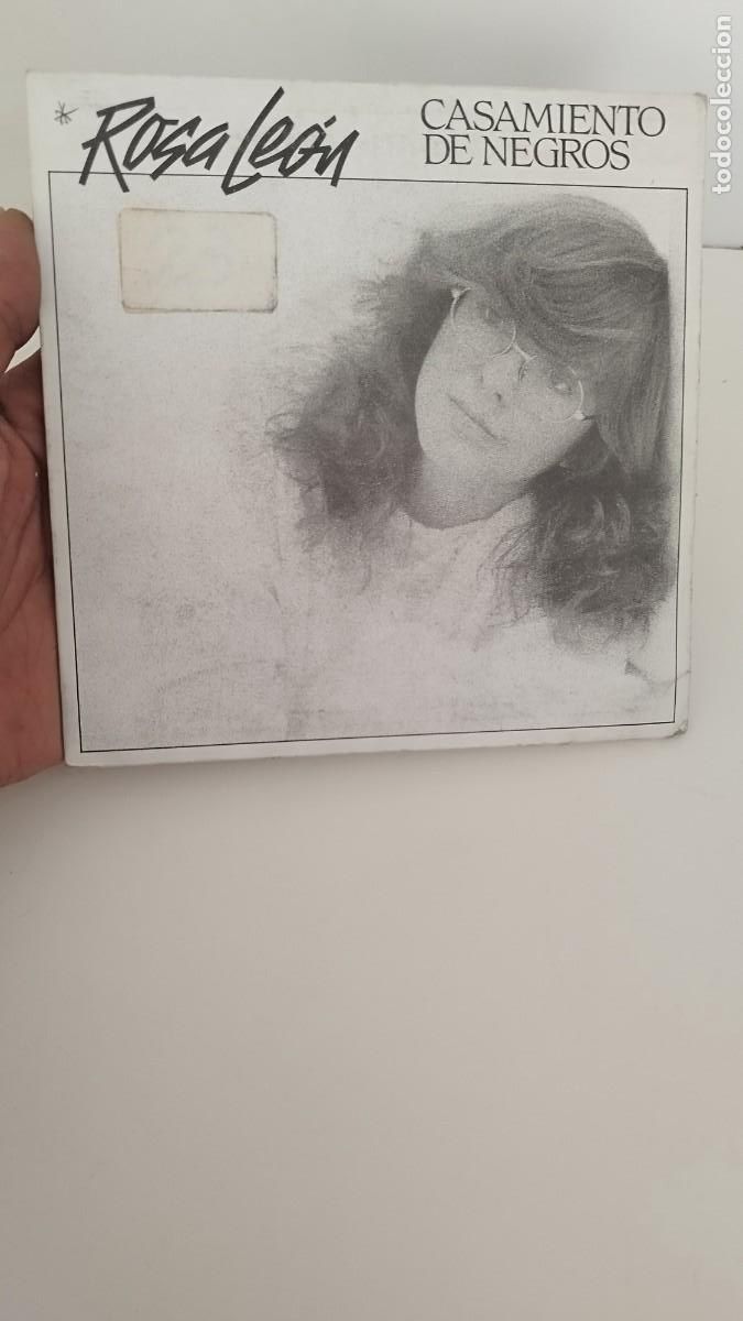 Discos de vinilo: Rosa Le&oacute;n , casamiento de negros.Single 7&rdquo; - Foto 1