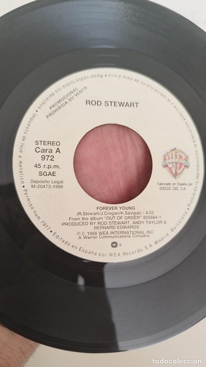 Discos de vinilo: Rod Stewart &ndash; Forever Young.Single 7&rdquo; - Foto 2