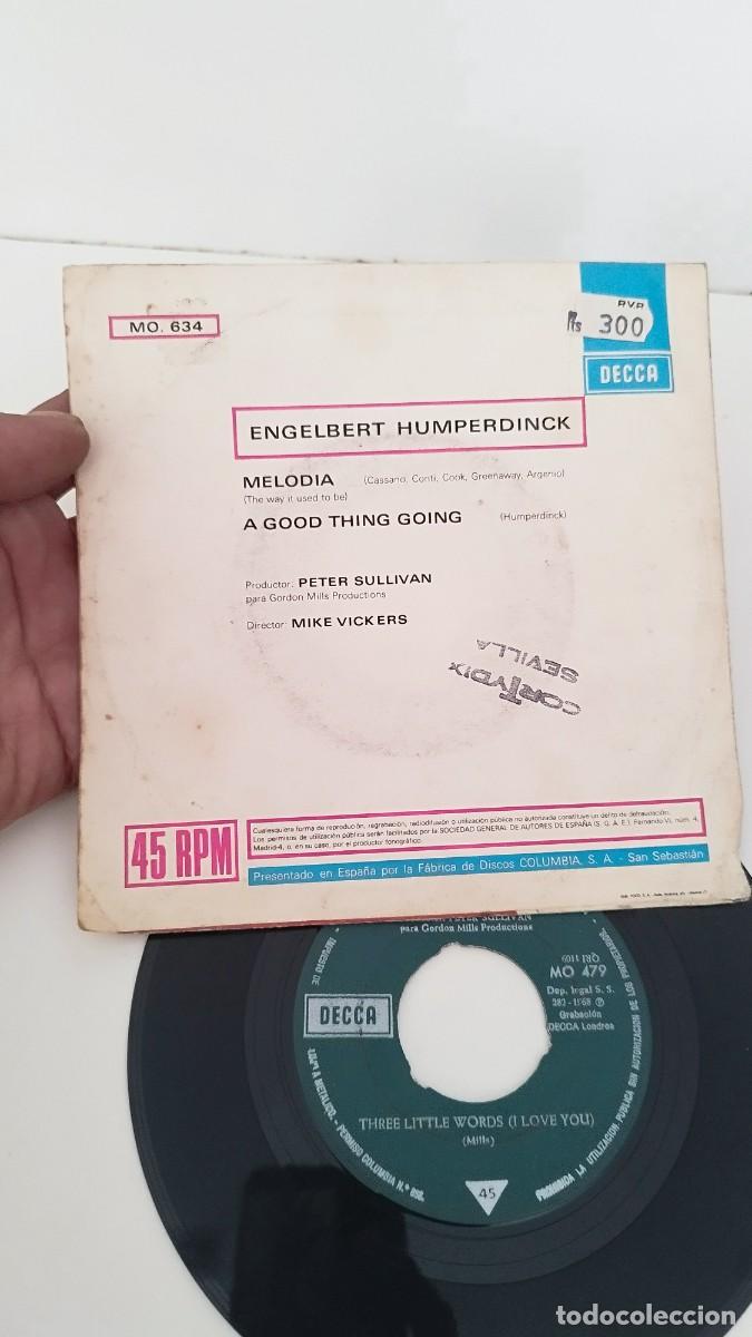 Discos de vinilo: ENGELBERT HUMPERDINCK, A GOOD THING GOING MELODIA.Vinilo 7&rdquo; - Foto 3
