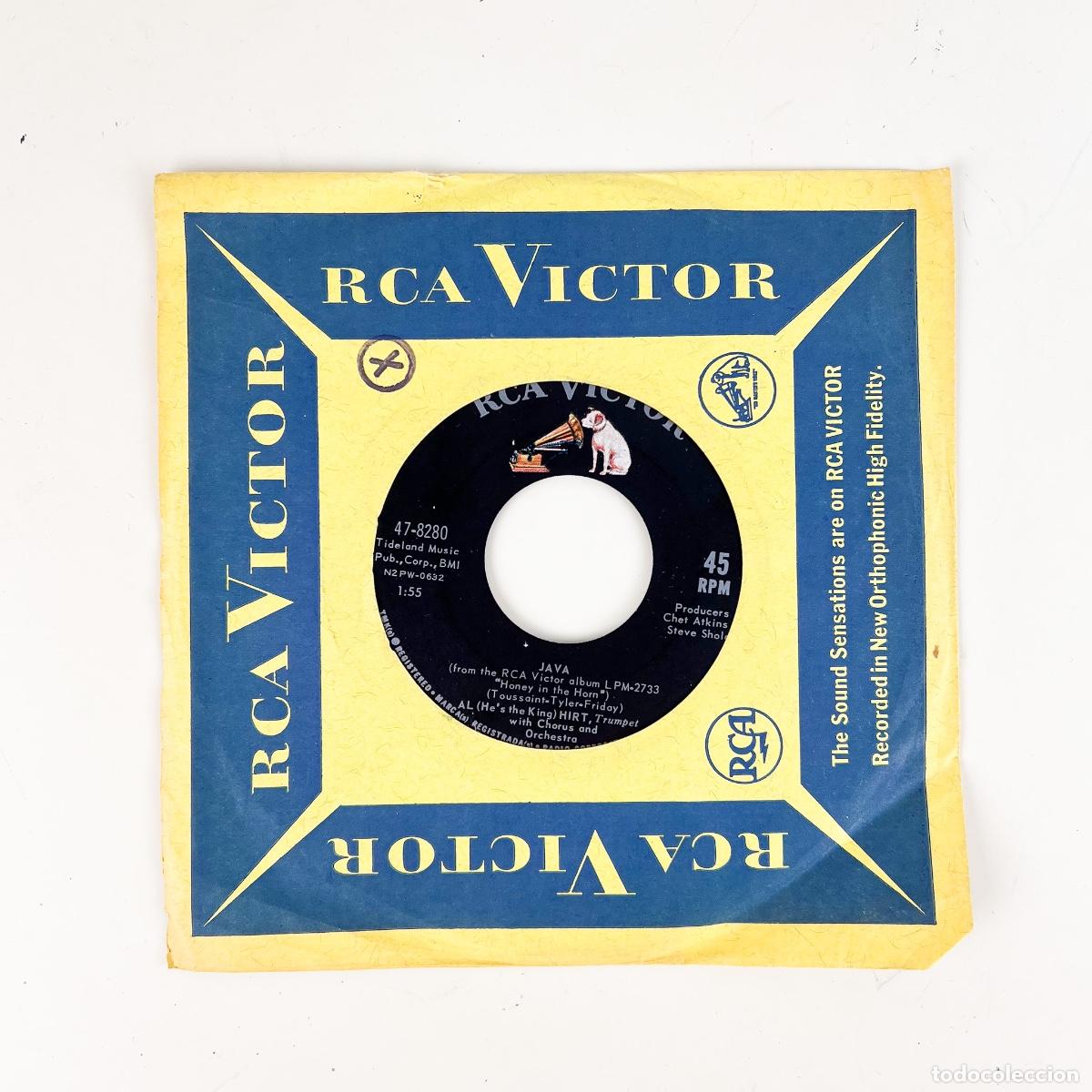 Discos de vinilo: SINGLE. Al (Hes The King) Hirt. Java (VG+/VG+) - Foto 2