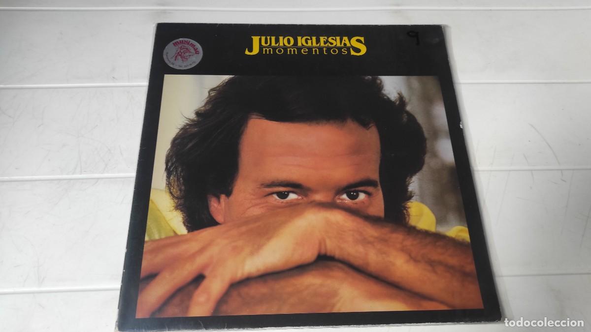 Discos de vinilo: LP JULIO IGLESIAS - MOMENTOS - Foto 1