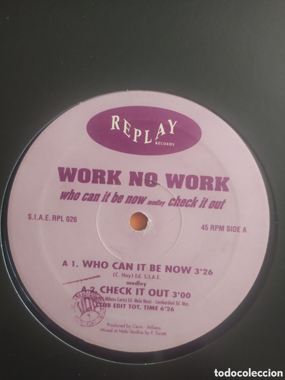Discos de vinilo: Maxi single Work No Work.&nbsp;Who Can It Be Now Medley Check It Out - Foto 2