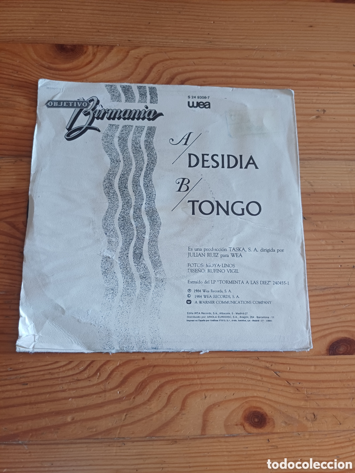 Discos de vinilo: Objetivo Birmania Desidia Tongo single vinilo - funda deteriorada - Foto 2