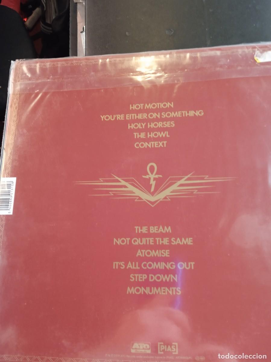 Discos de vinilo: TEMPLES- HOT MOTION. LP - Foto 2