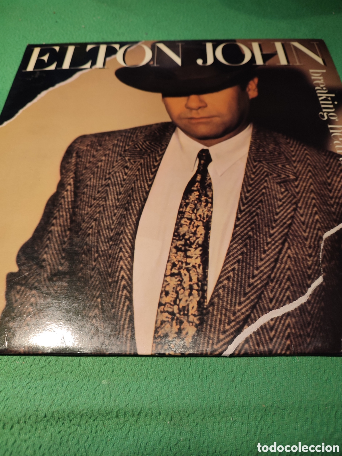 Discos de vinilo: Elton John - Breaking Hearts - Foto 1