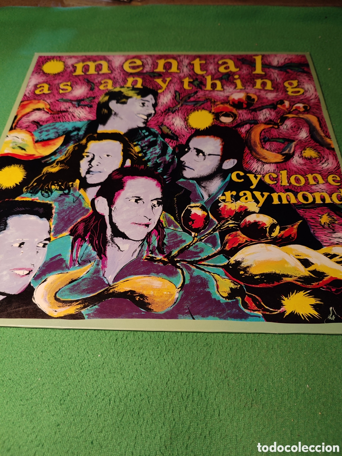 Discos de vinilo: Mental as Anything - Cyclone Raymond - Foto 1