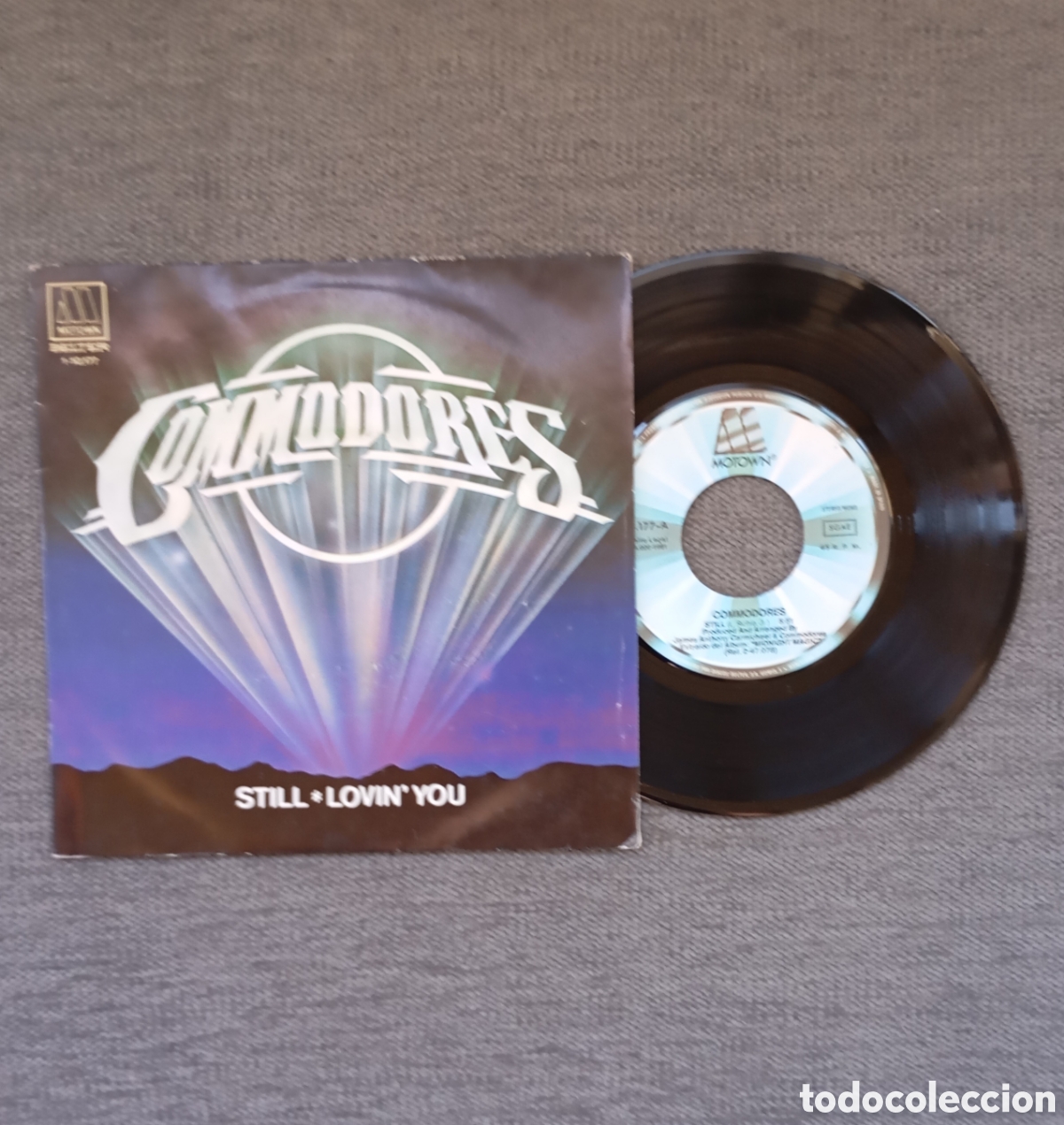 Discos de vinilo: Commodores. Still/ Lovin You. Single 7&rdquo;, a&ntilde;o 1981. - Foto 1