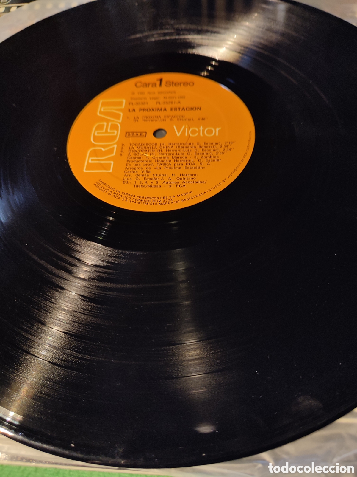 Discos de vinilo: BSO La pr&oacute;xima estaci&oacute;n - Varios - Foto 3
