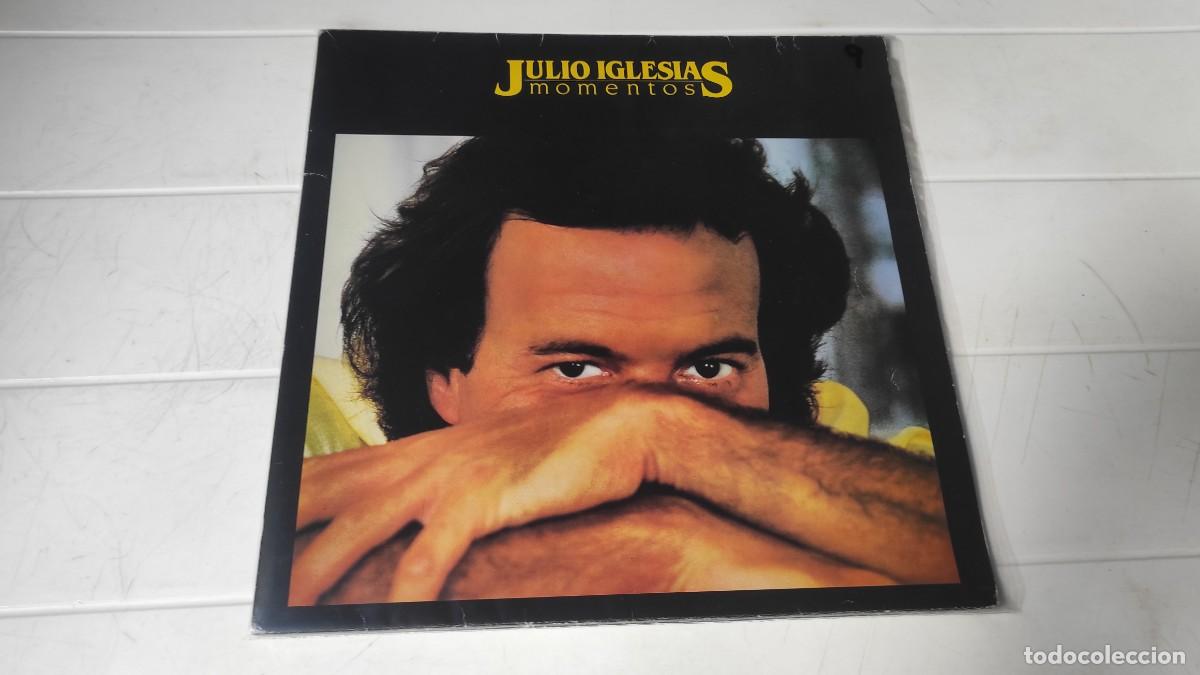 Discos de vinilo: LP JULIO IGLESIAS - MOMENTOS - Foto 1
