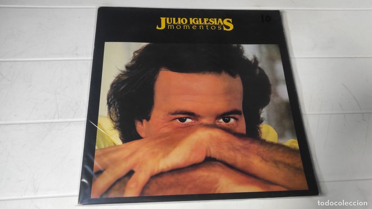Discos de vinilo: LP JULIO IGLESIAS - MOMENTOS - Foto 1