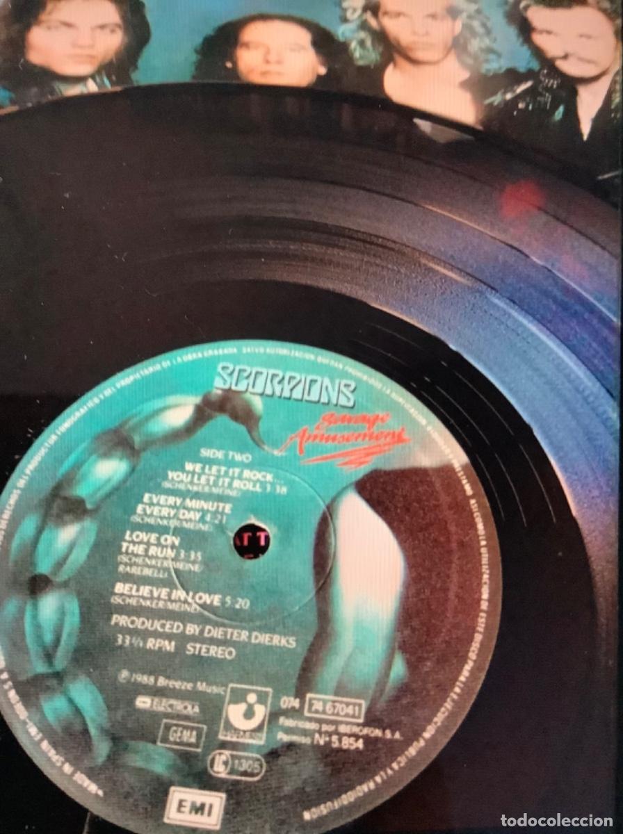 Discos de vinilo: LP SCORPIONS SAVAGE AMUSEMENT - Foto 5