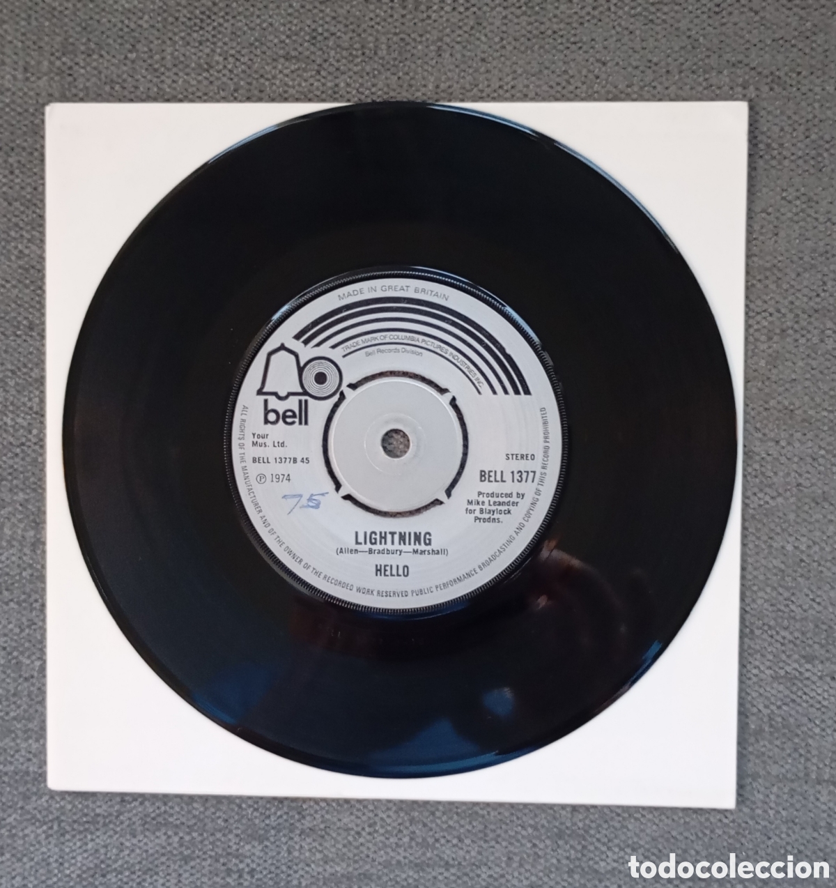 Discos de vinilo: Hello. Tell Him/ Lightning. Single 7&rdquo;, a&ntilde;o 1974. - Foto 2