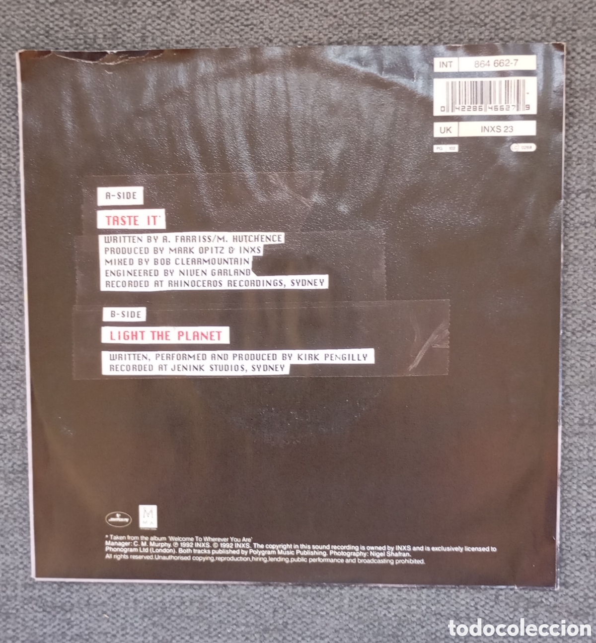 Discos de vinilo: INXS. Taste It/ Light The Planet. Single 7&rdquo;, a&ntilde;o 1992. - Foto 2