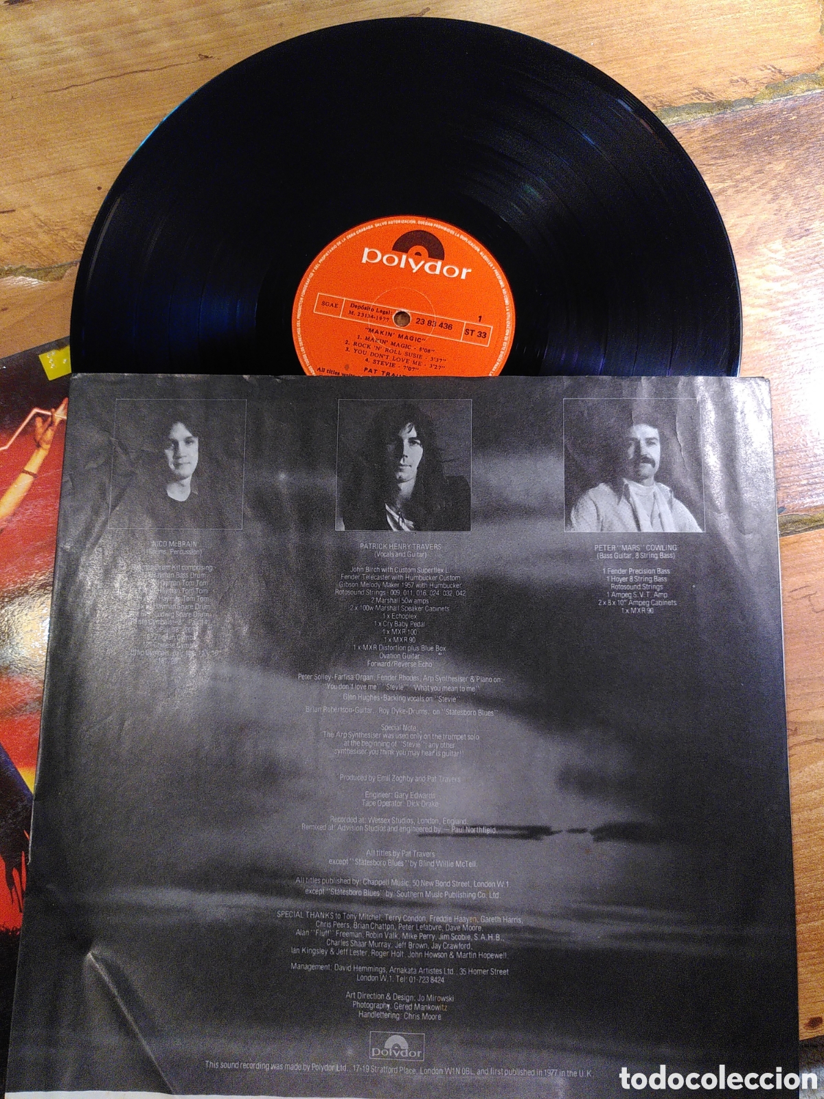 Discos de vinilo: Pat Travers - Making Magic - LP (1977) - Foto 2