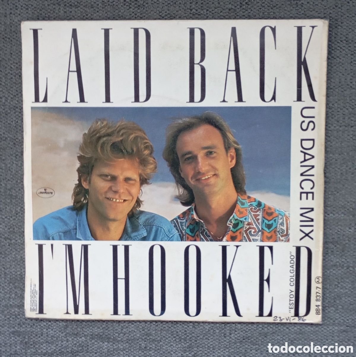 Discos de vinilo: Laid Back. Im Hooked/ C.C. Cool. Single 7&rdquo;, a&ntilde;o 1986. - Foto 2