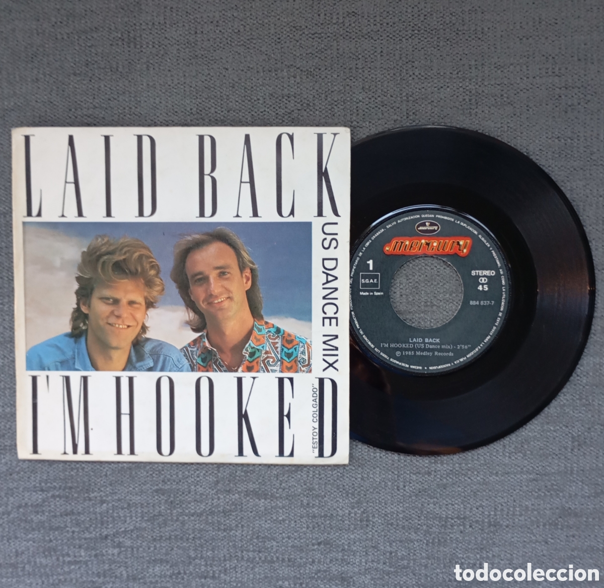 Discos de vinilo: Laid Back. Im Hooked/ C.C. Cool. Single 7&rdquo;, a&ntilde;o 1986. - Foto 1