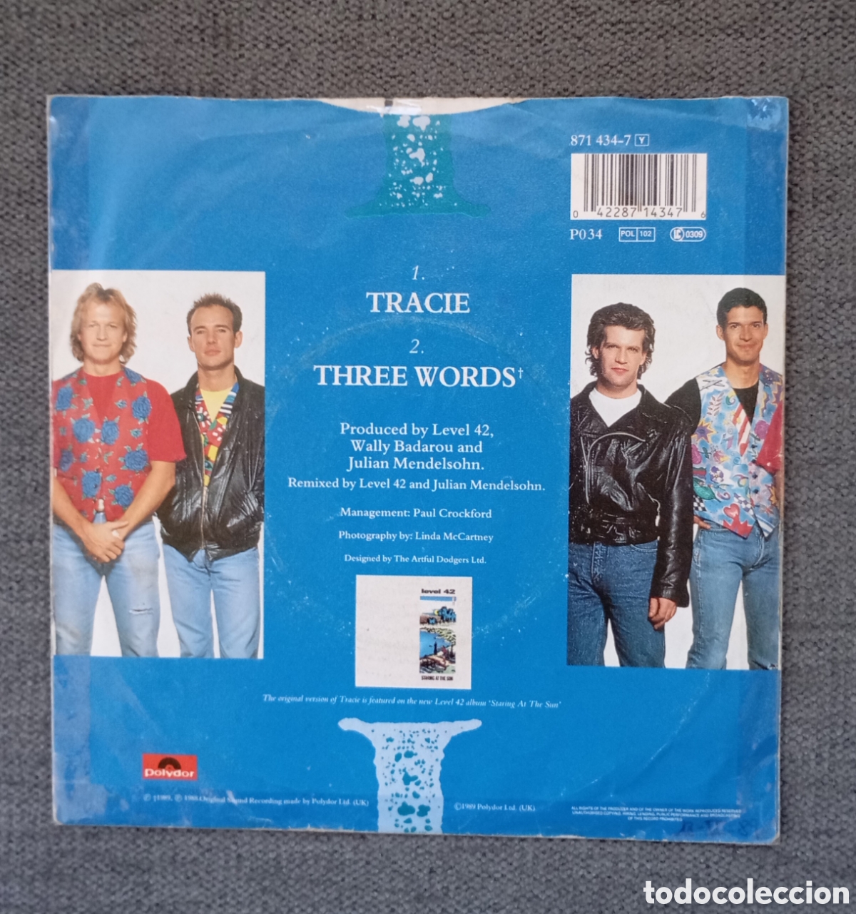 Discos de vinilo: Level 42. Traice/ Three Words. Single 7&rdquo;, a&ntilde;o 1988. - Foto 2