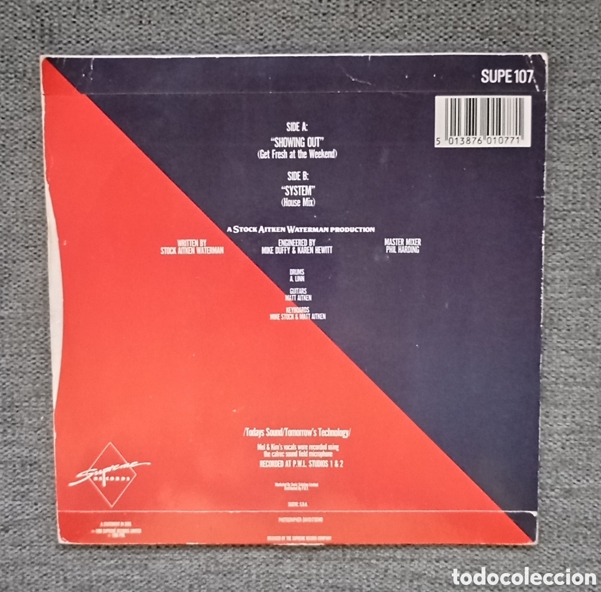 Discos de vinilo: Mel & Kim. Showing Out/ System. Single 7&rdquo;, a&ntilde;o 1986. - Foto 2