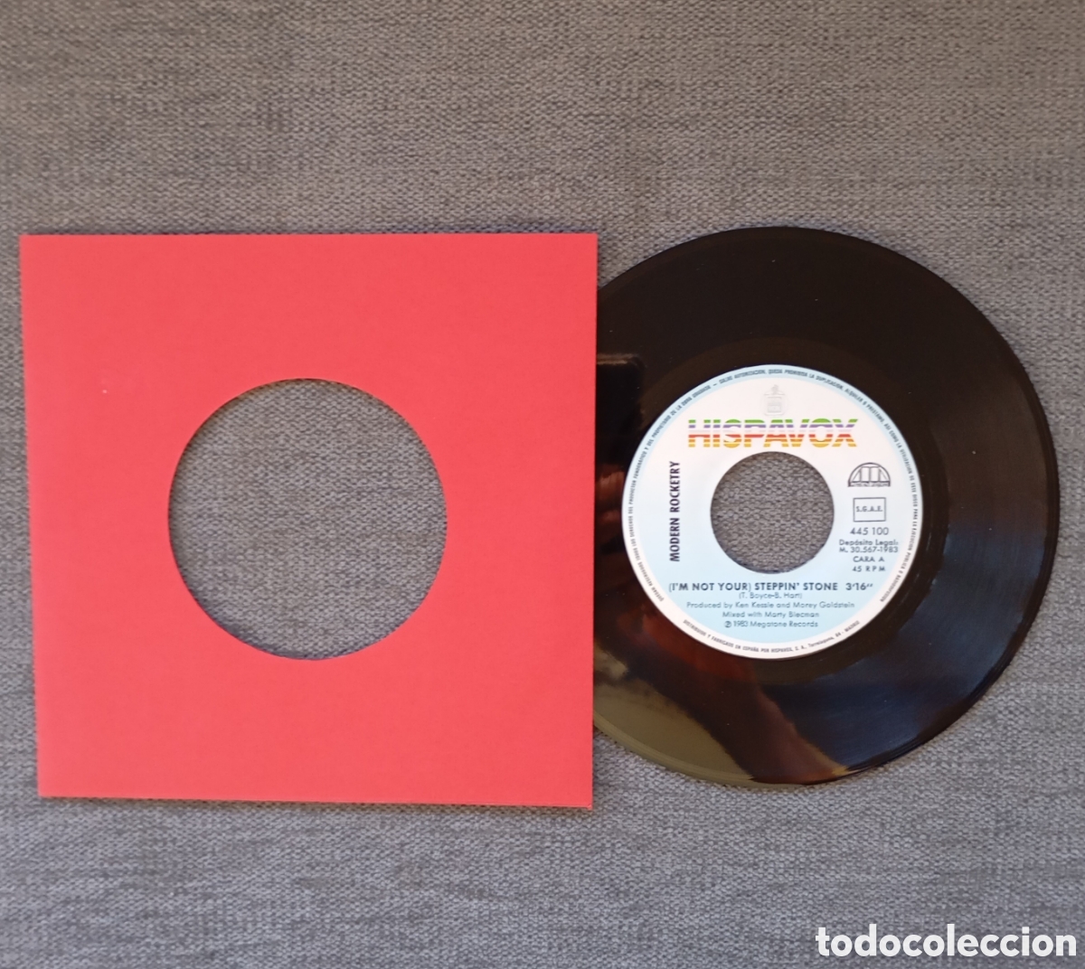 Discos de vinil: Modern Rockety. I'm Not Your Steppin' Stone/ I'm Gonna Make You Want Me. Single 7&rdquo;, a&ntilde;o 1983.