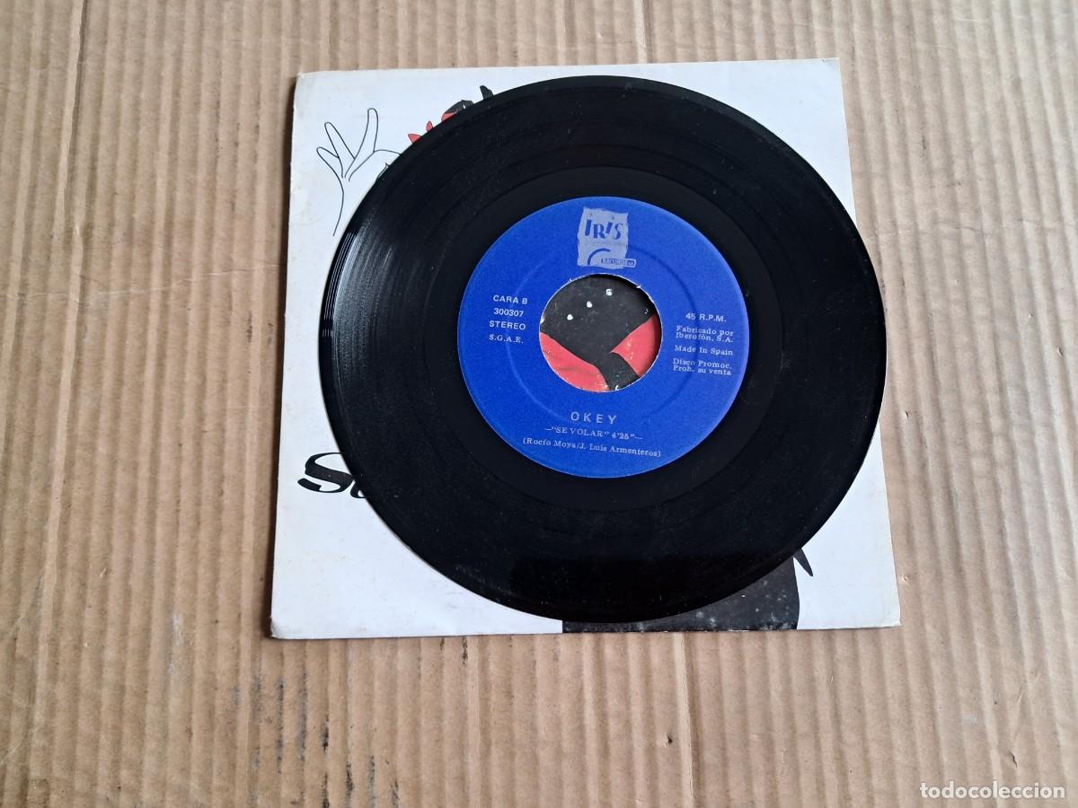 Discos de vinilo: OKEY - SE VOLAR SINGLE 1989 - Foto 2