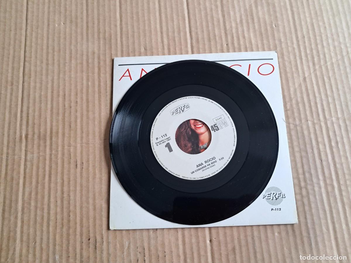 Discos de vinilo: ANA ROCIO - UN COBARDE HA SIDO SINGLE 1987 - Foto 2