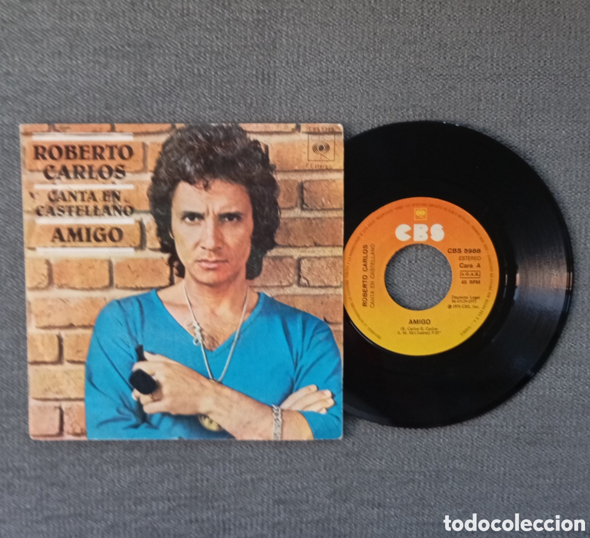 Discos de vinilo: Roberto Carlos. Amigo/ Cabalgada. Single 7&rdquo;, a&ntilde;o 1977. - Foto 1