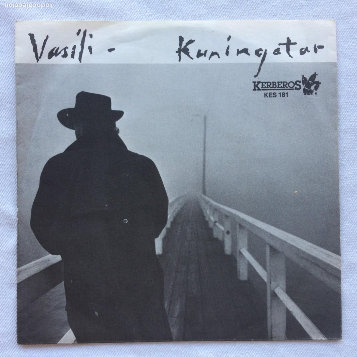 Disques de vinyle: Vasili &lrm;&ndash; Syksyiset Veet / Kuningatar Finland 1986 Kerberos