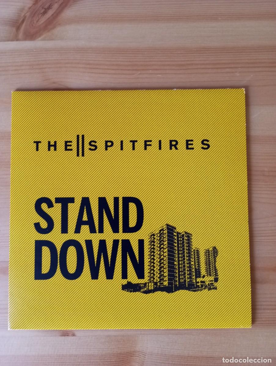 Discos de vinilo: 7&rdquo; The Spitfires Stand Down Career Opportunities single - Foto 3