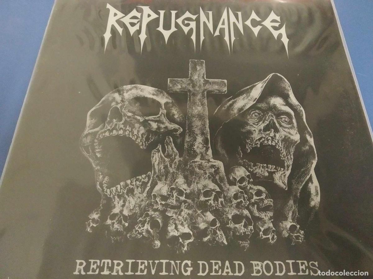 Discos de vinilo: Repugnance - Retrieving Dead Bodies (12&rdquo;, EP)-mini LP - Foto 1