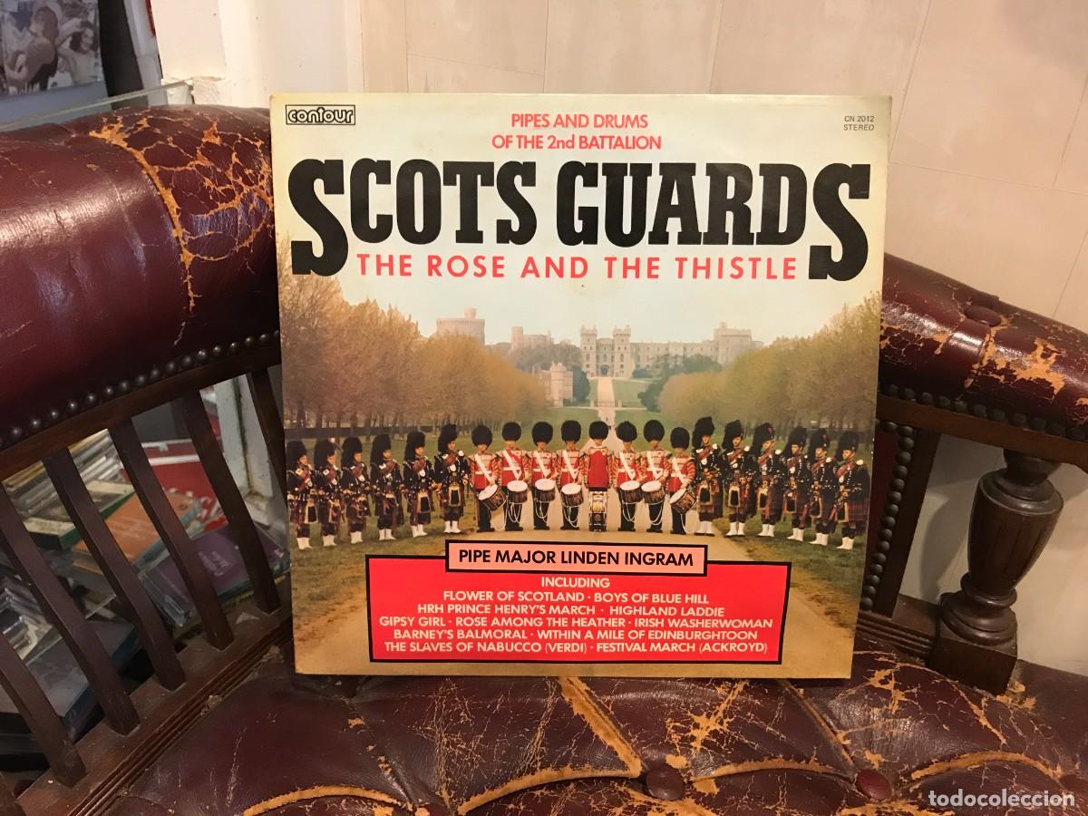 Dischi in vinile: LP. PIPES AND DRUMS OF THE 2nd BATTALION. SCOTS GUARDS. THE ROSE AND THE THISTLE. 1975