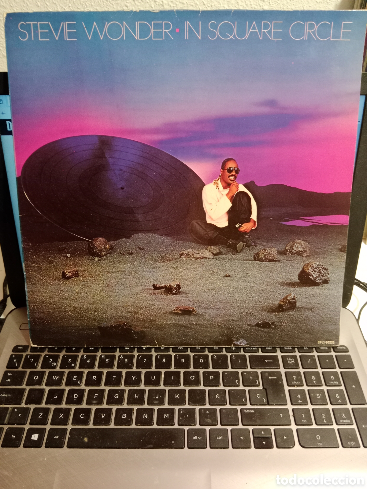 Discos de vinilo: Stevie Wonder - In square circle (Espa&ntilde;a, con libreto) - Foto 1
