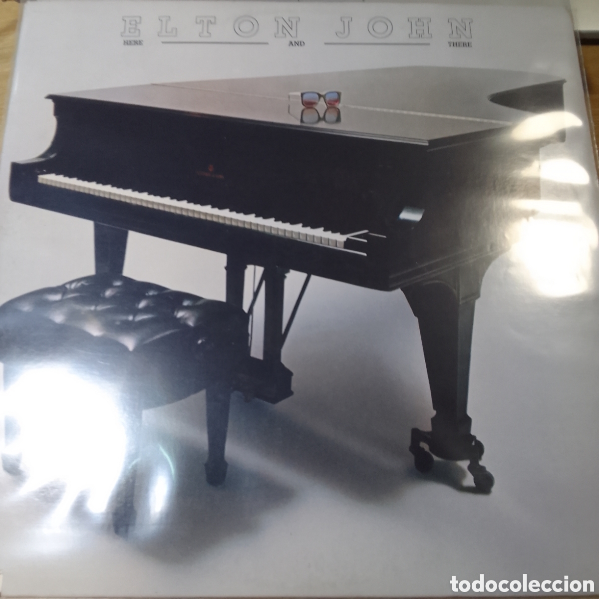 Discos de vinilo: ELTON JOHN HERE AND THERE - Foto 1