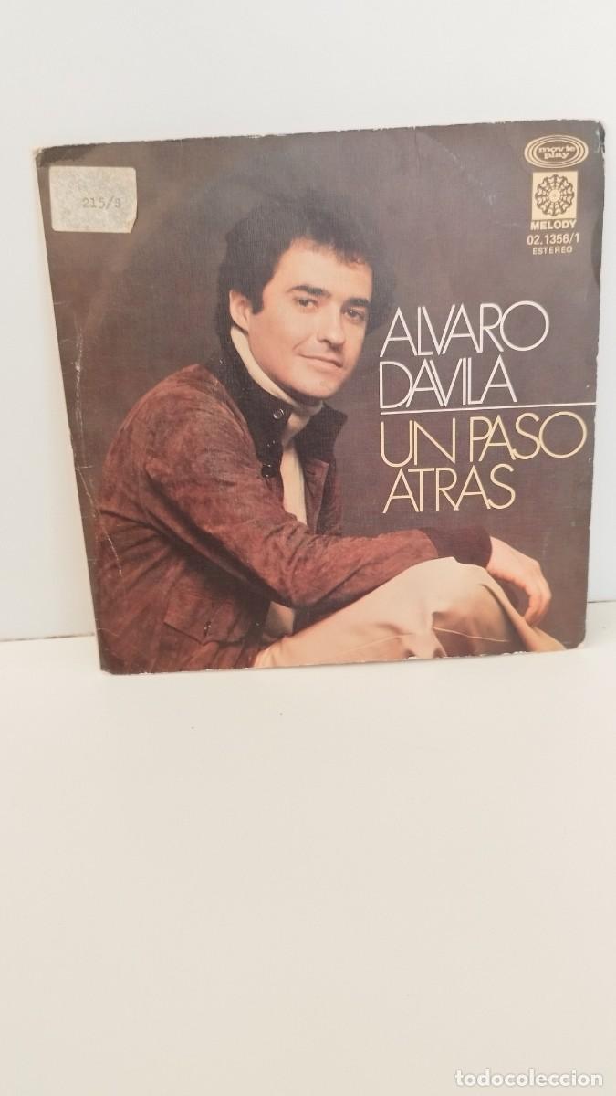 Discos de vinilo: &Aacute;lvaro D&aacute;vila - un paso atr&aacute;s .Single - Foto 1