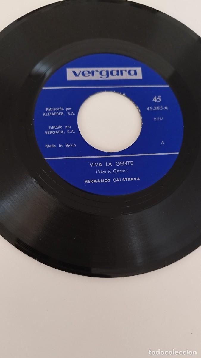 Discos de vinilo: Hermanos calatrava - viva la gente. Single - Foto 3