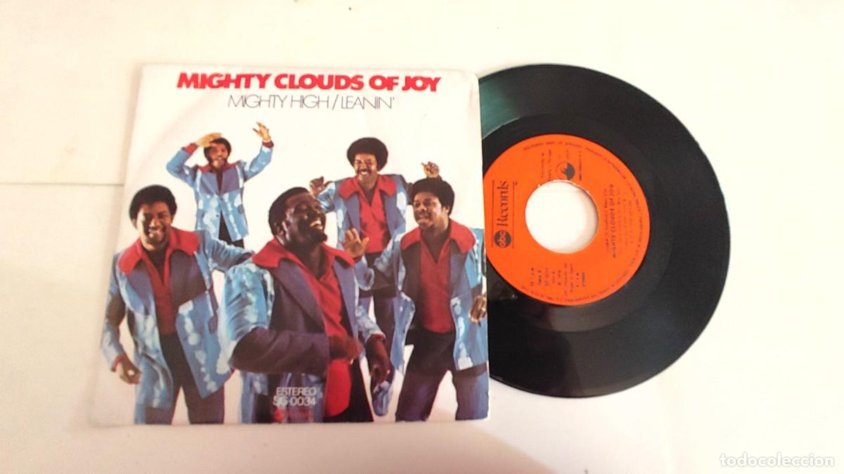 Discos de vinilo: MIGHTY CLOUDS OF JOY-SINGLE MIGHTY HIGH - Foto 1