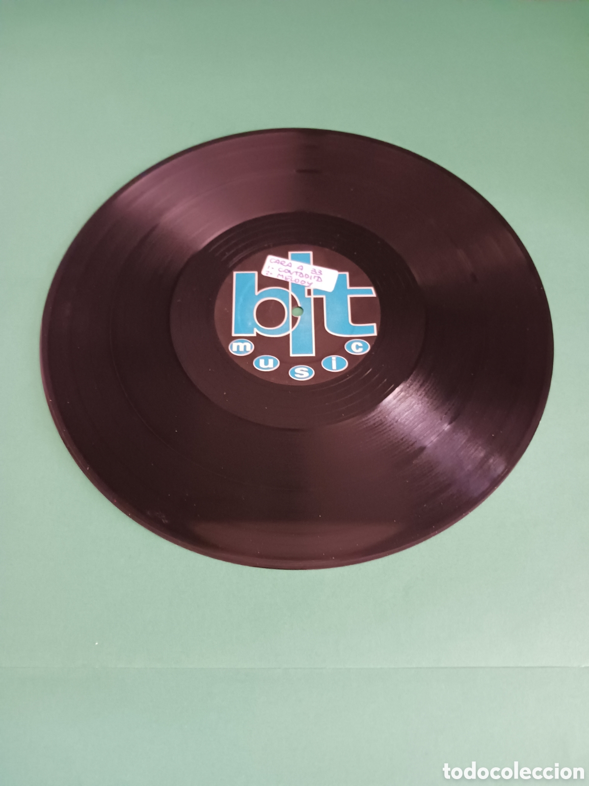 Discos de vinilo: Vinilo KAPITAL feat. Helga. - Foto 4
