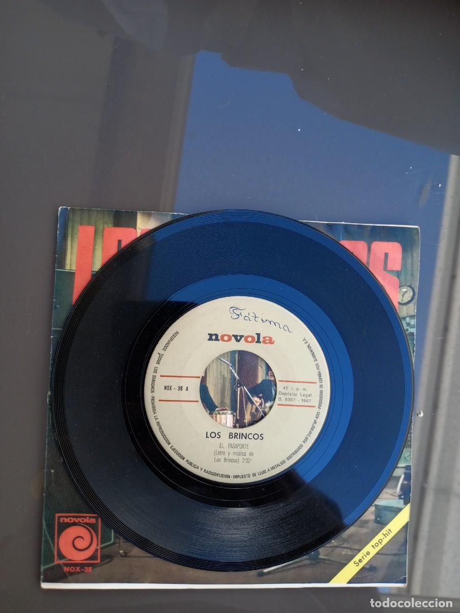 Discos de vinilo: LOS BRINCOS - EL PASAPORTE (SINGLE) 1967 - Foto 3
