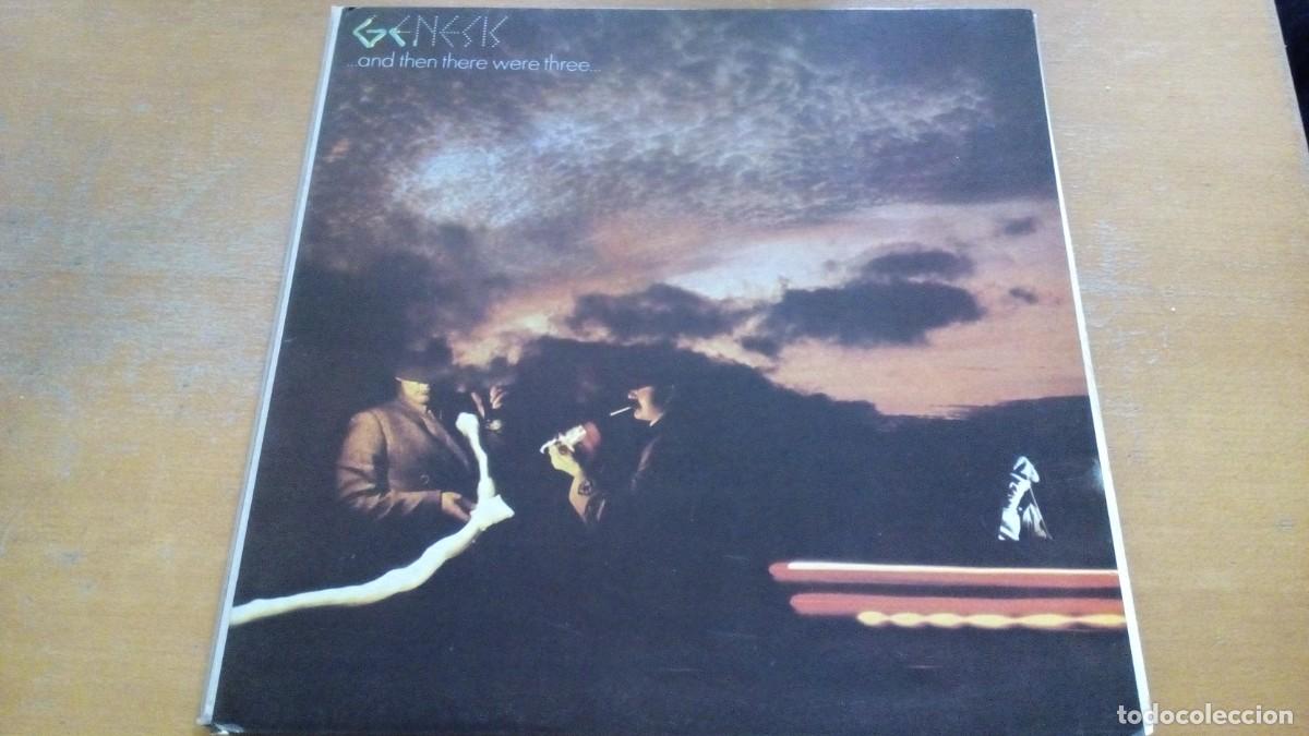Discos de vinilo: GENESIS ...AND THEN THERE WERE THREE... LP GATEFOLD 1978 - Foto 1