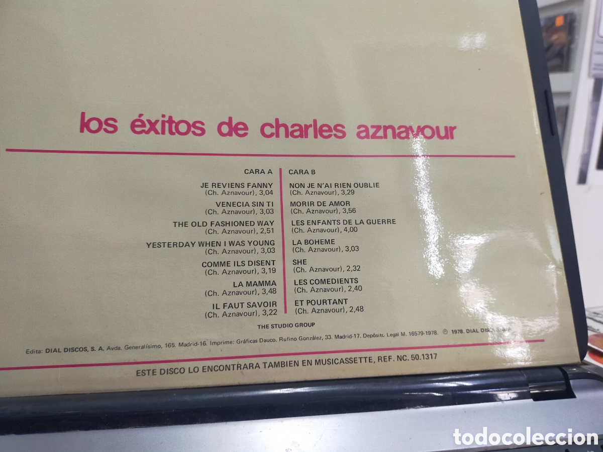 Discos de vinilo: The studio group LP los &eacute;xitos de charles aznavour Espa&ntilde;a 1978 - Foto 2