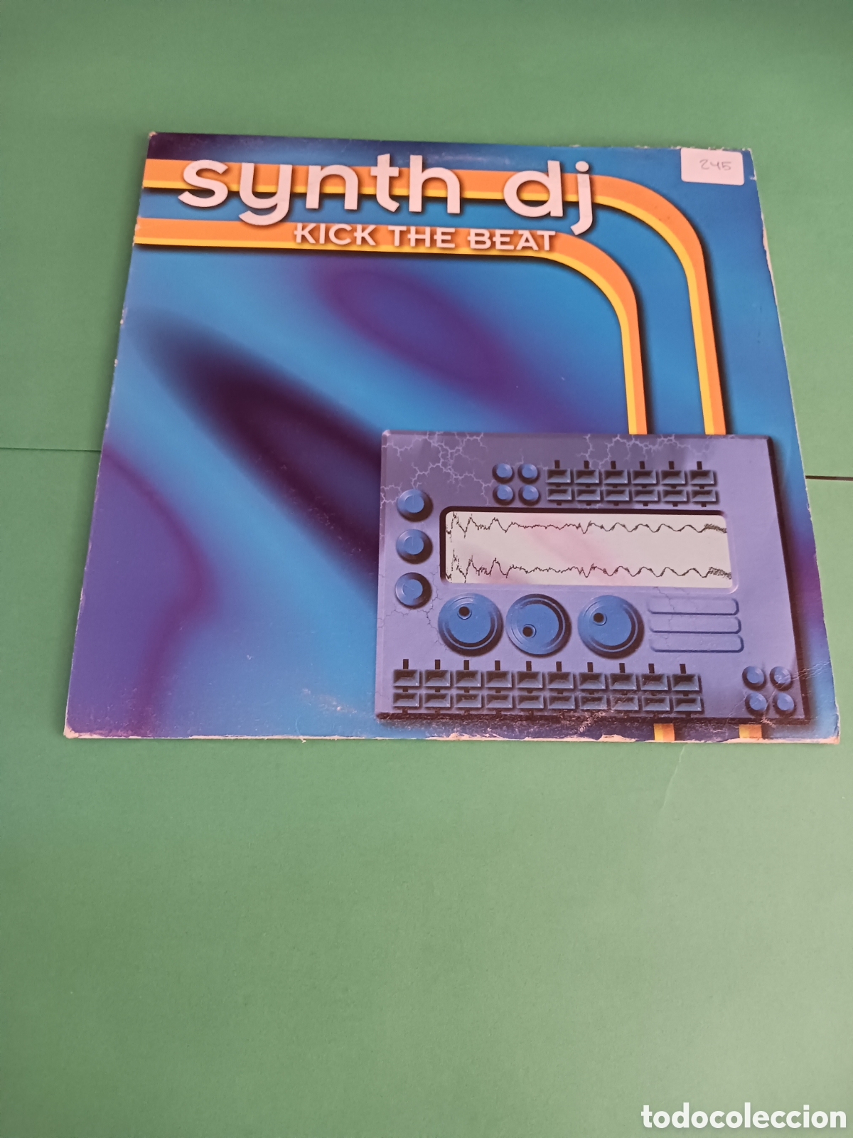 Discos de vinilo: Vinilo SYNTH DJ - Kick the Beat. - Foto 1