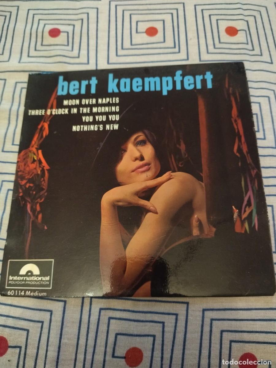 Discos de vinilo: BERT KAEMPFERT Y SU ORQUESTA. MOON OVER NAPLES - Foto 1