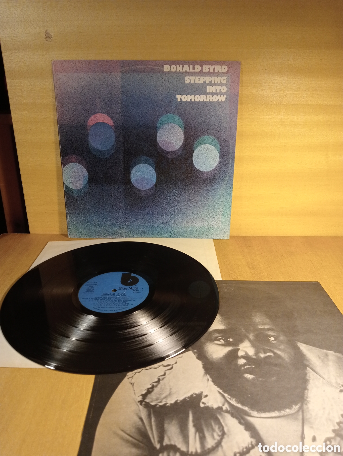 Discos de vinilo: Donald Byrd. Stepping into tomorrow. - Foto 1