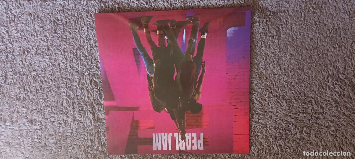 Discos de vinilo: // Pearl Jam &ndash; Ten - Epic Associated &lrm;EU 2017 - Foto 1