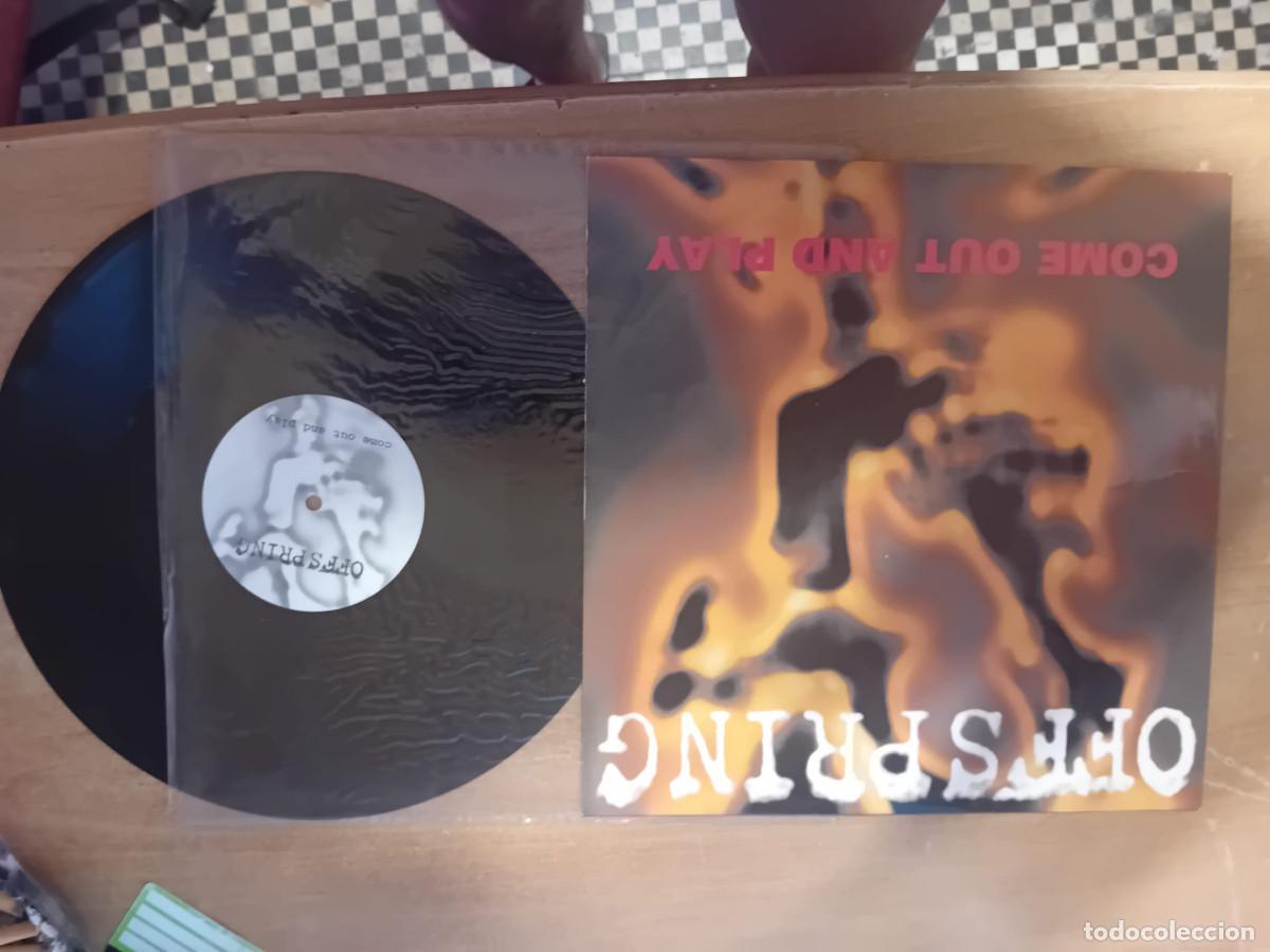 Discos de vinilo: disco vinilo single offspring com out and play - Foto 2